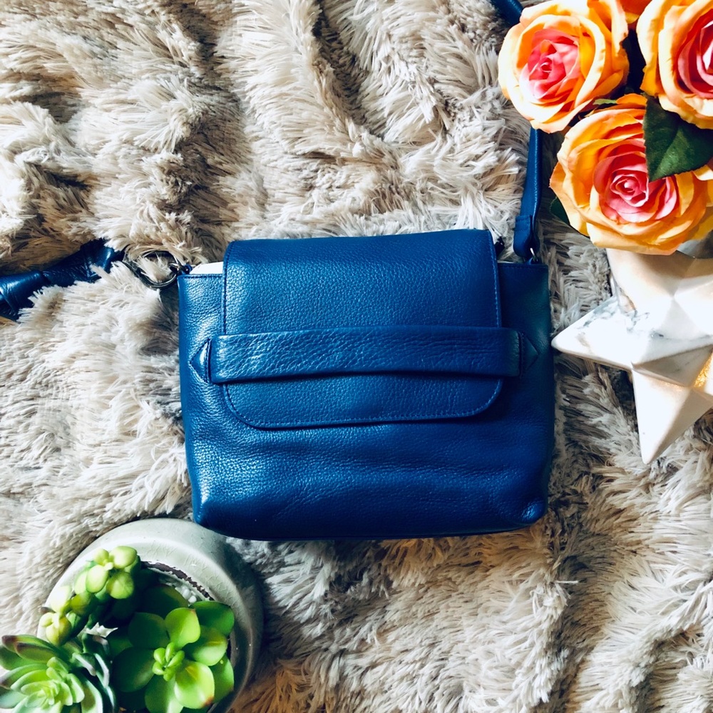 🆕Halston Heritage Crossbody